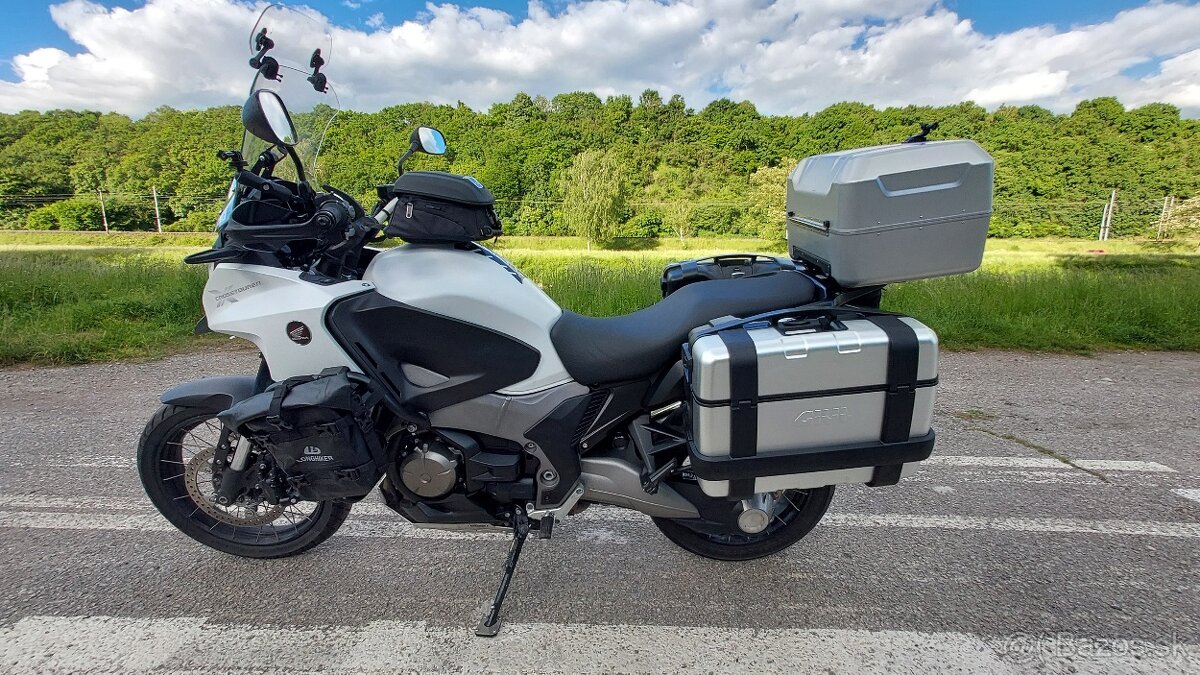 Predám Hondu Crosstourer 1200 DCT