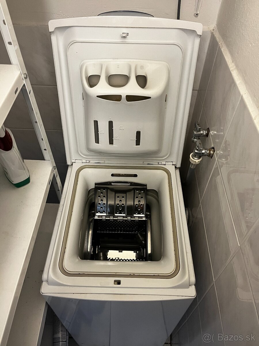 Práčka Whirlpool AWE 6514