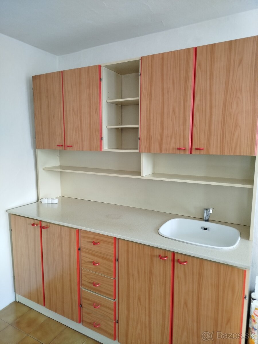 Darujem kuchynskú linku