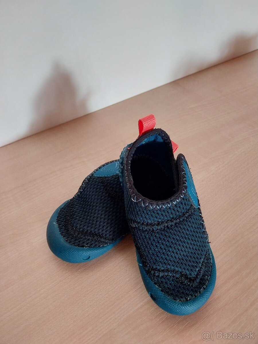 Papuče Decathlon 21