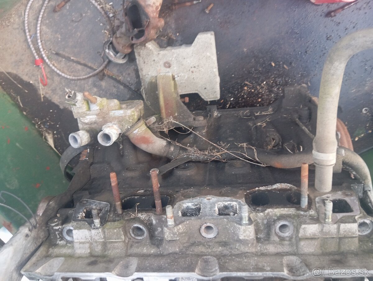 Motor Peugeot 306