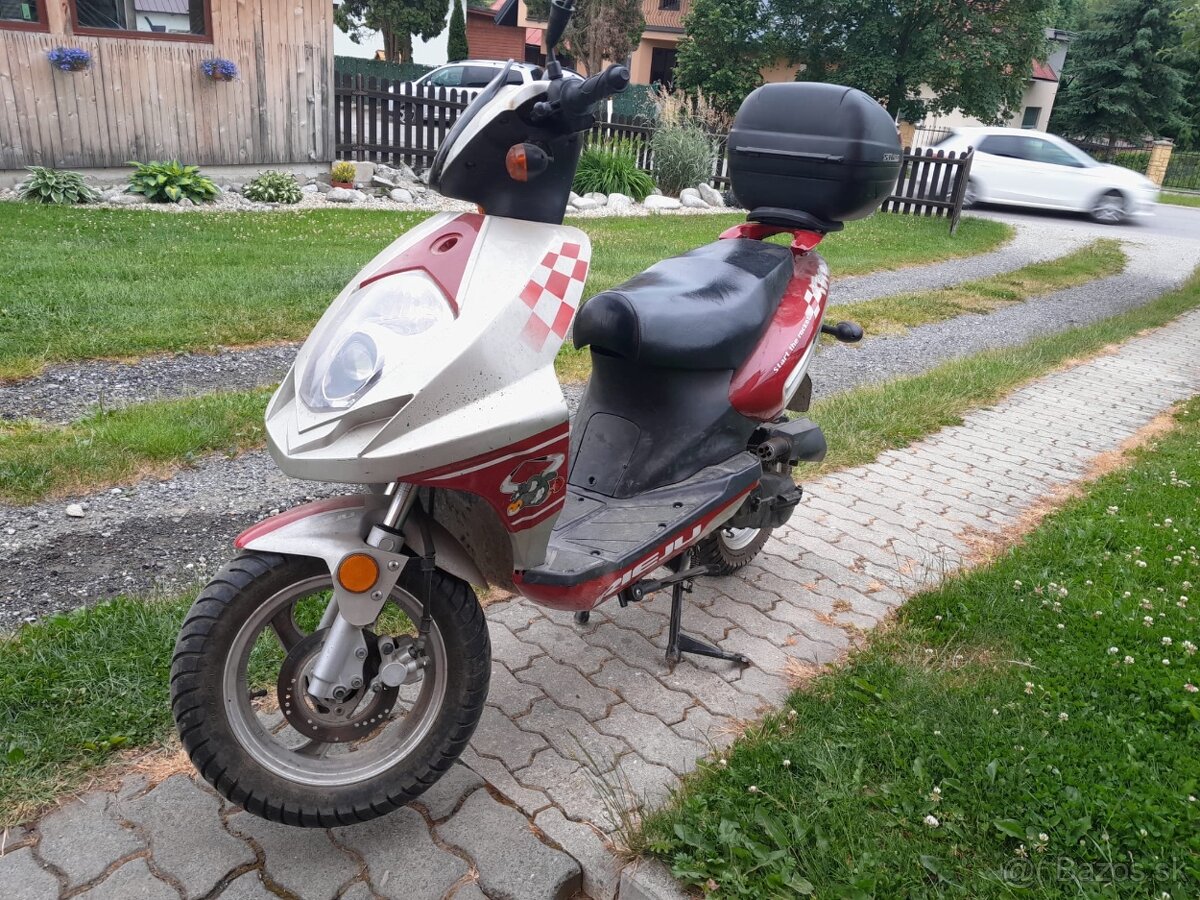 Skúter RJEJU 70