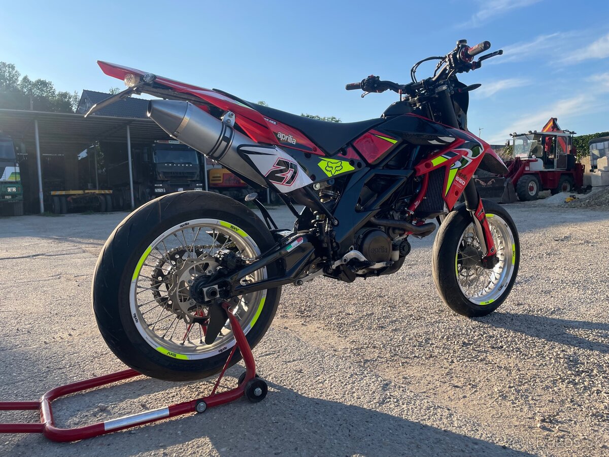 Aprilia sxv 550 2007