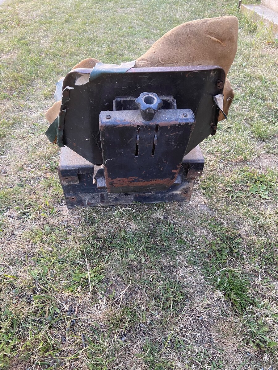 Sedacka na Z25