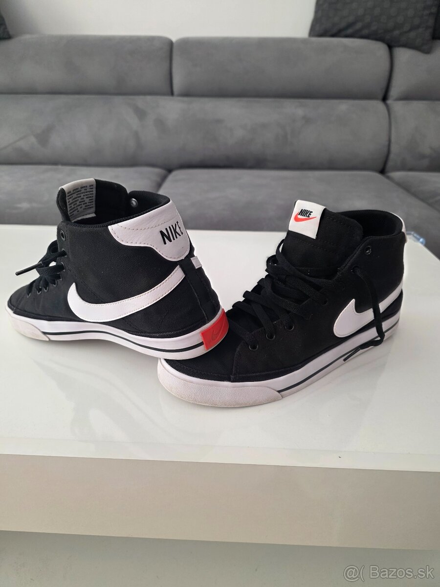 Botasky Nike veľkosť 44