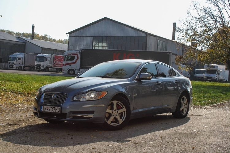 Jaguar XF 2.7D V6, 152kW, Premium Luxury