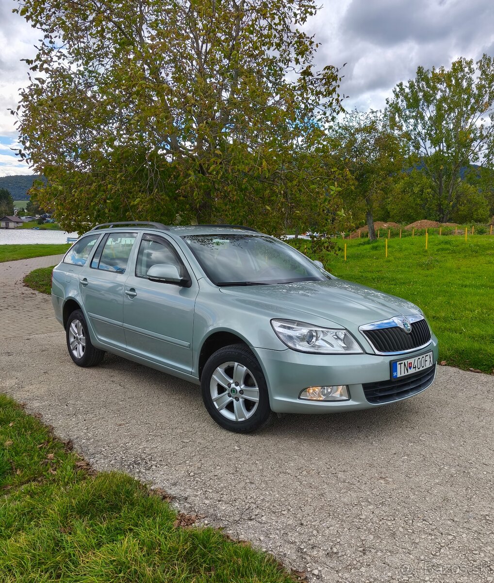 Škoda Octavia ll Combi 4X4 1.6 TDI 77kw  Rezervovane