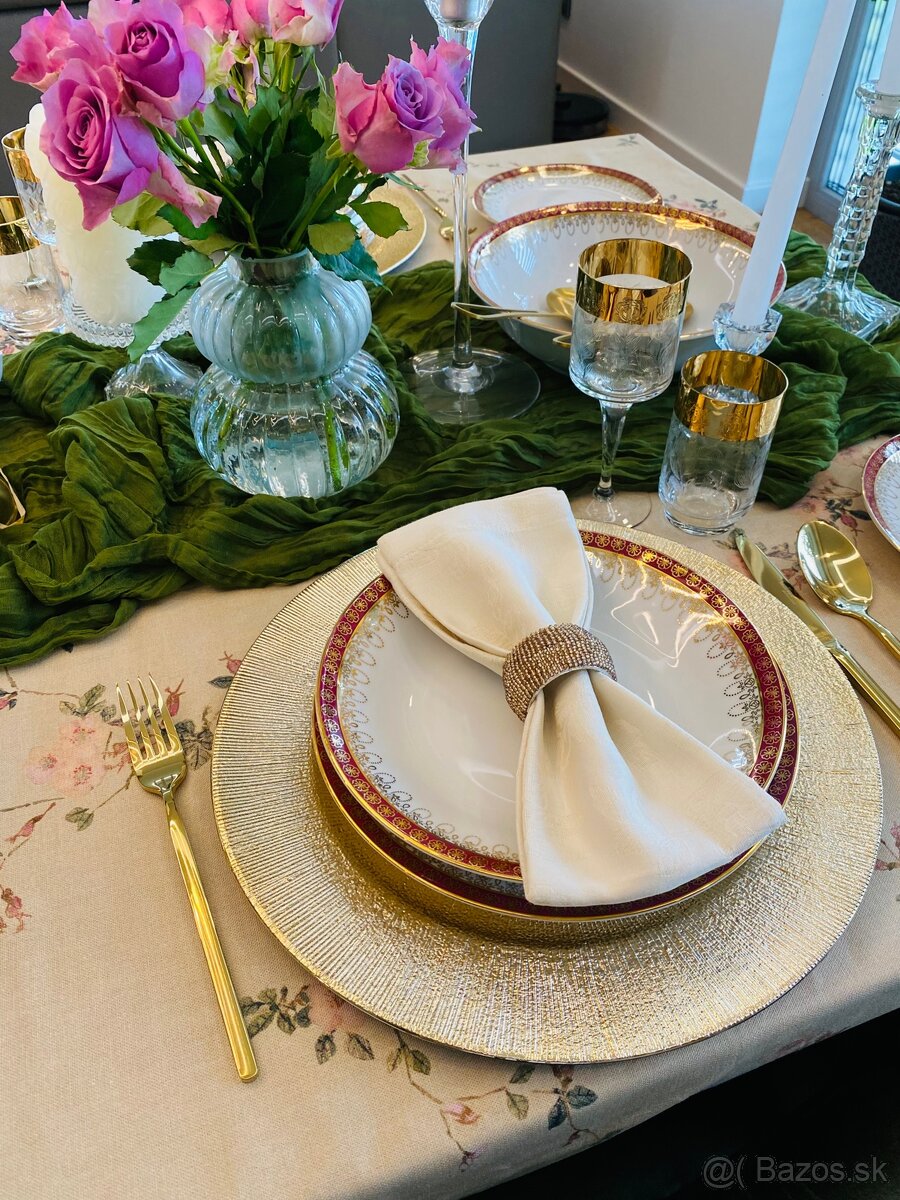 Elegantná Československá obedová súprava
