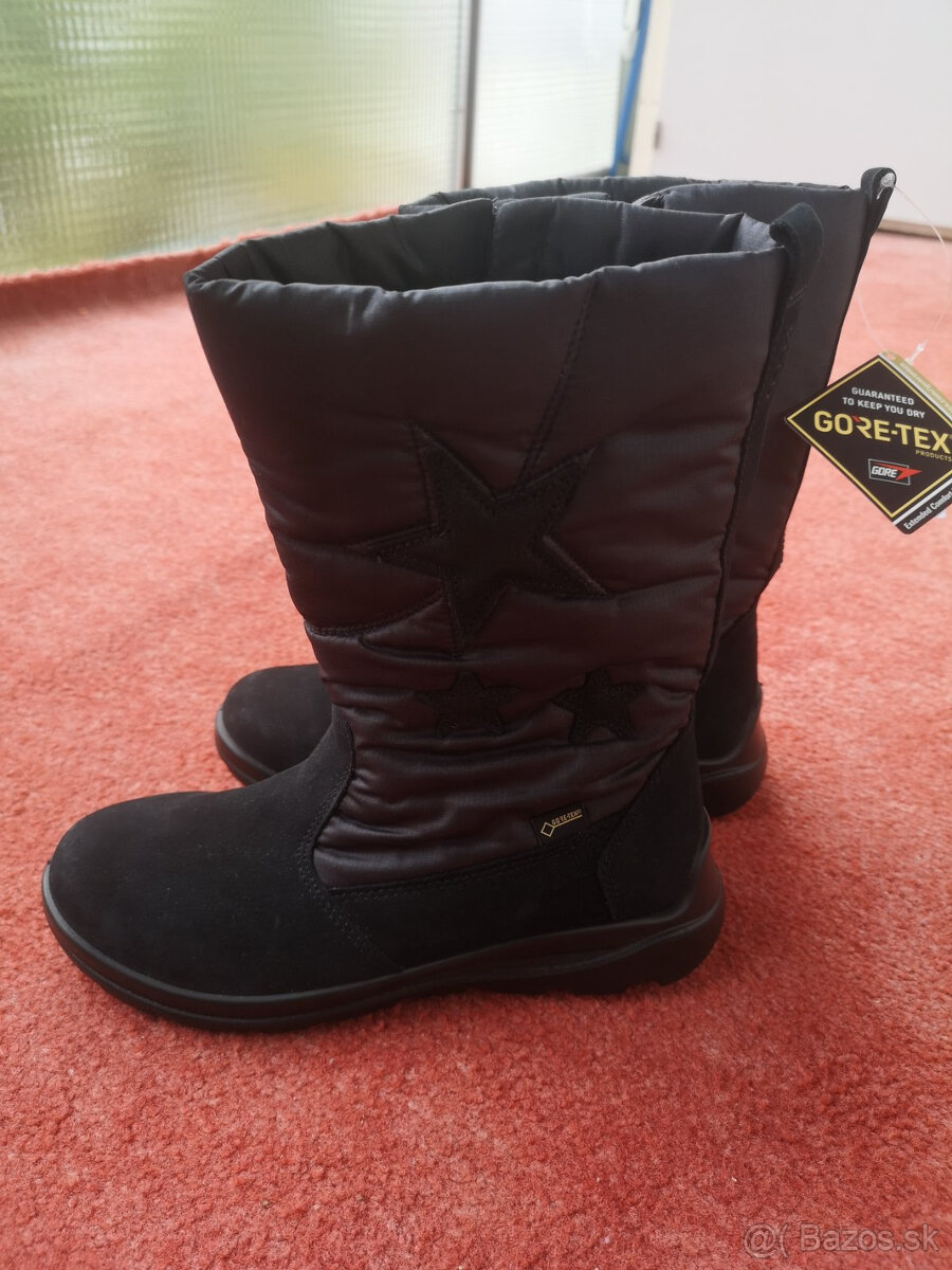 ECCO dievčenské gore-tex zimné čižmy veľkosť 35