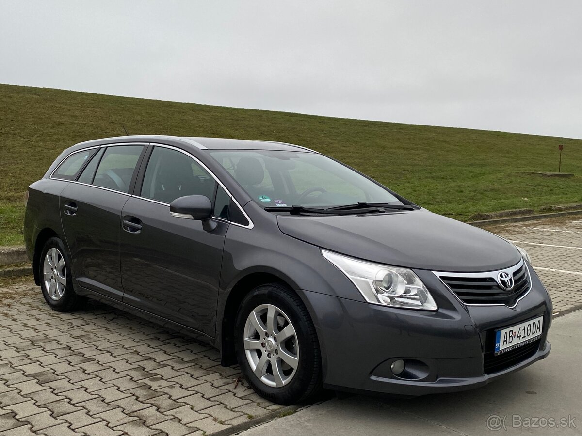 Toyota Avensis 1.8 benzin Sol