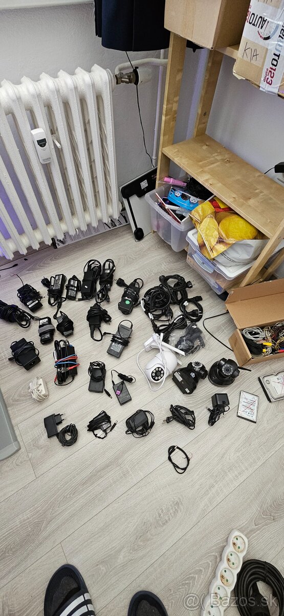 Rôzne napájacie zdroje k NTB