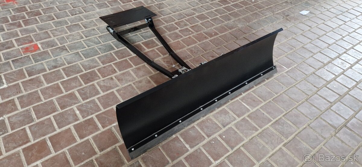 Predám pluh na štvorkolku