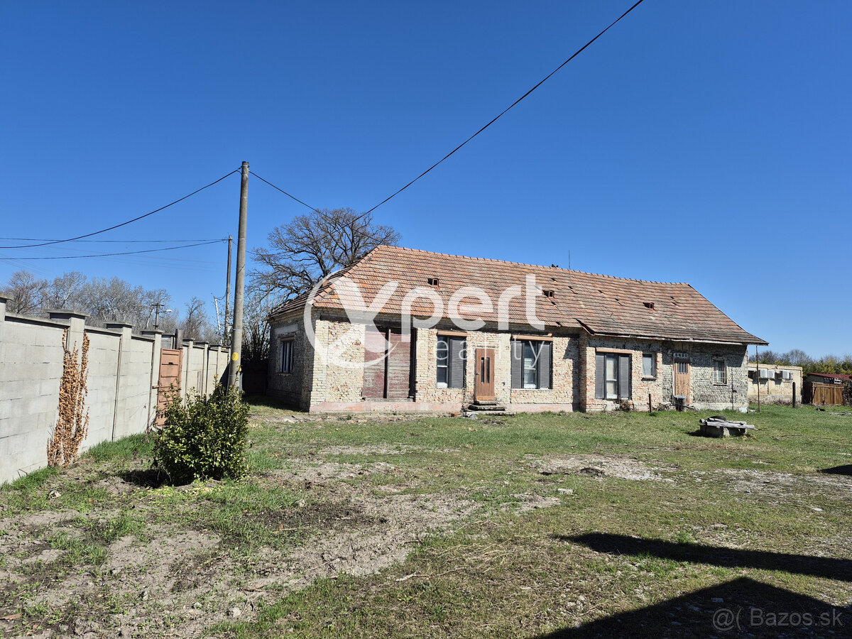 PREDAJ, starší rodinný dom s veĺkým pozemkom