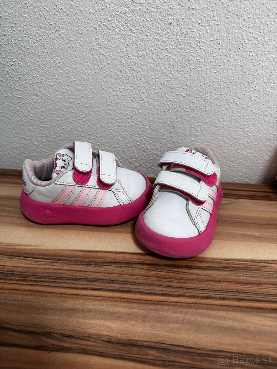 Adidas disney tenisky