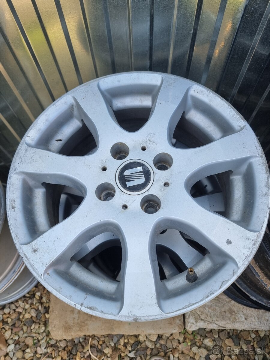 4x100 r14