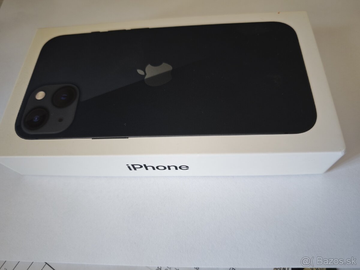 iPhone 13
