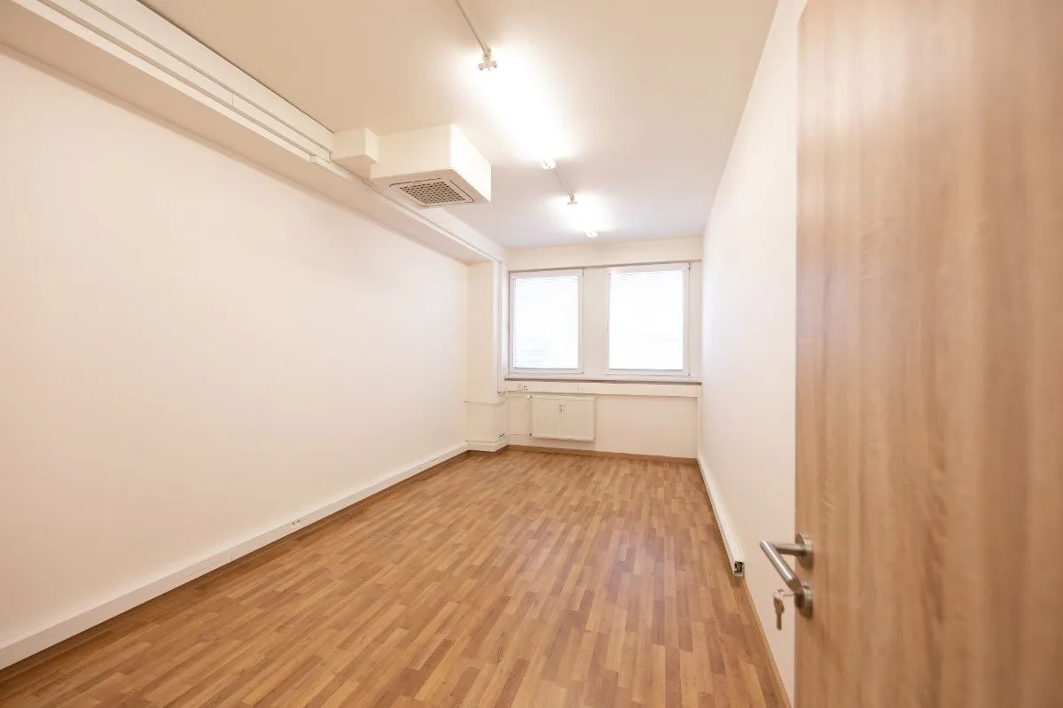Budova/ kancelarie na predaj – výhodná investícia