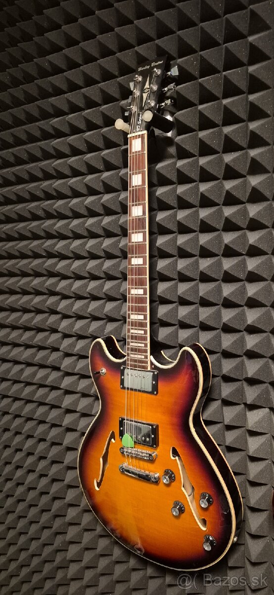 Harley Benton 35+