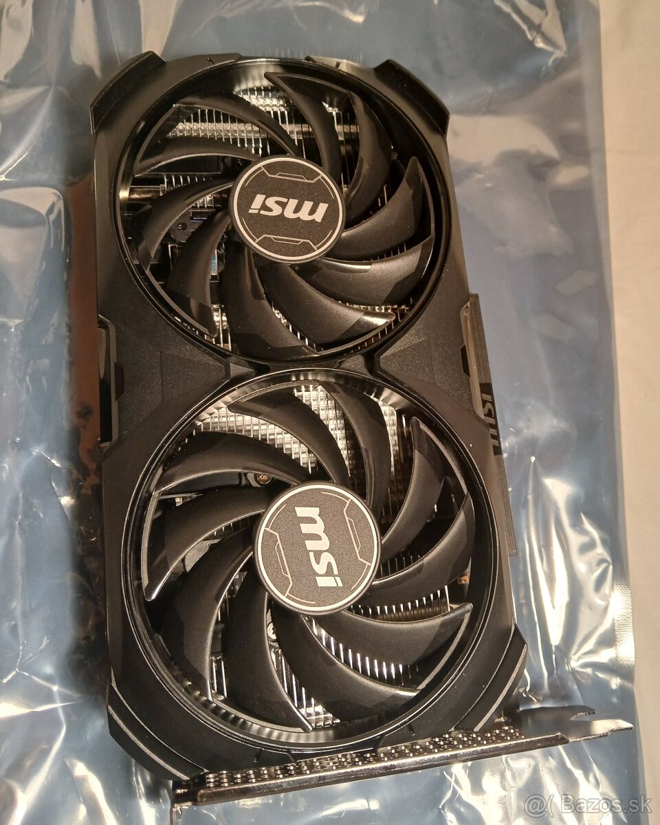 Predám grafickú kartu MSI GeForce RTX 4060 VENTUS 2X BLACK8G