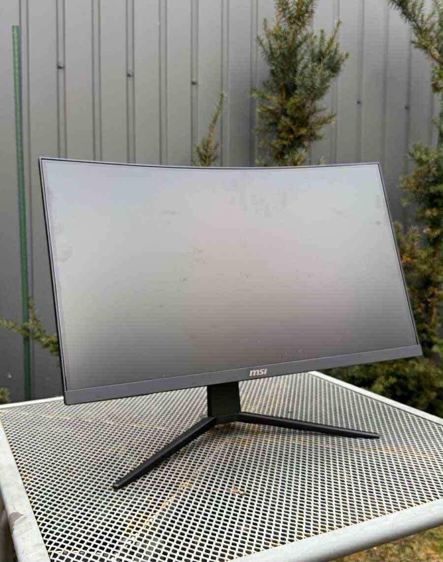 Monitor Msi 23’8