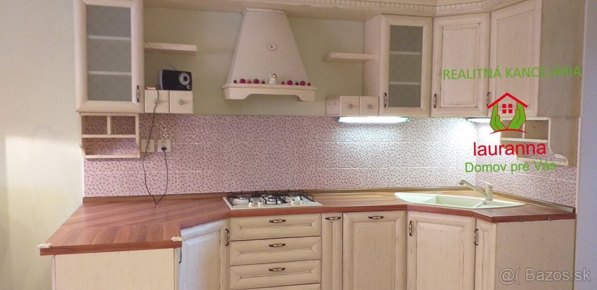 Veľký 3i byt, čiastočne zariadený, DS, Záhradnícka