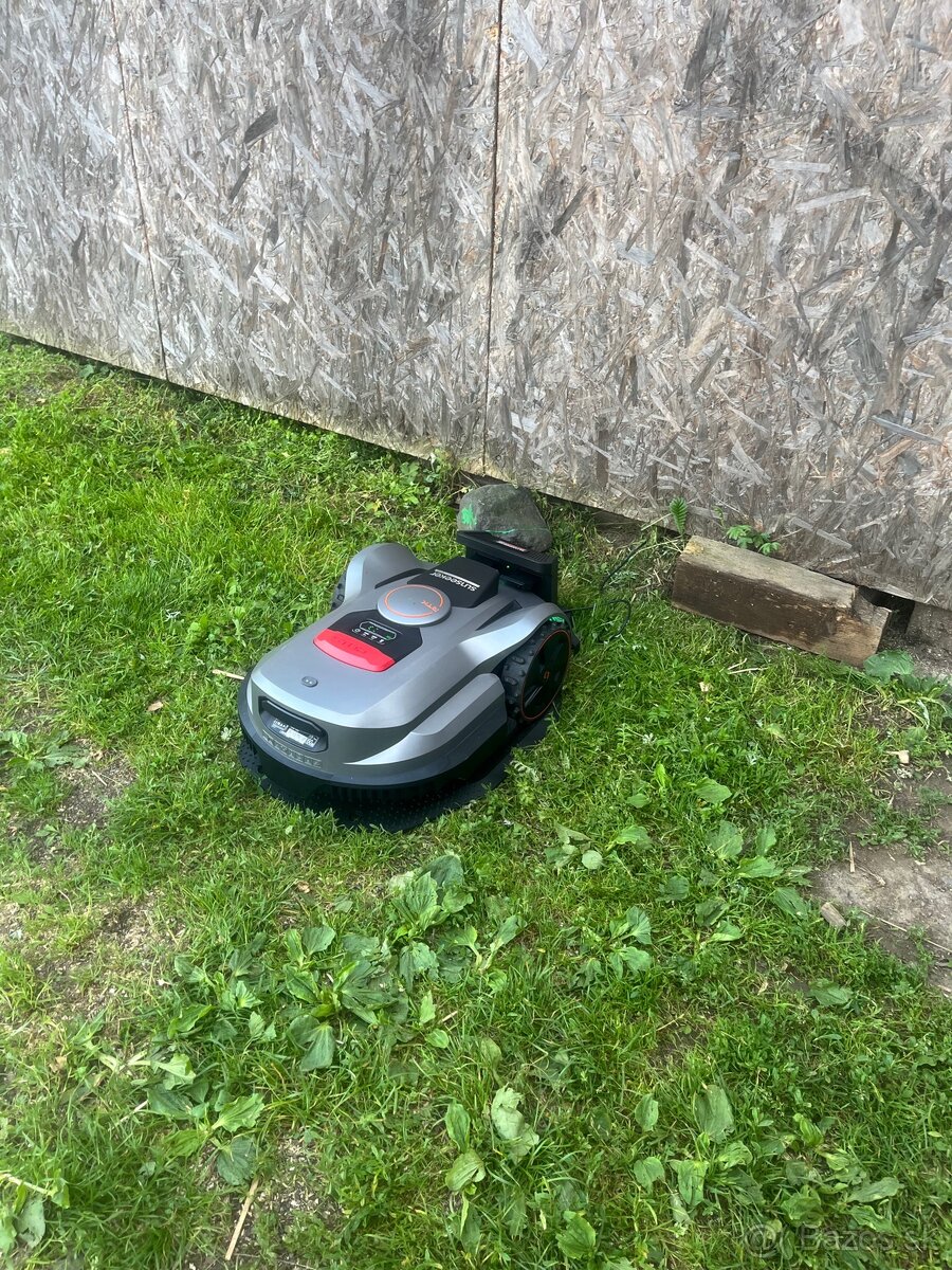 Roboticka Kosacka Sunseeker