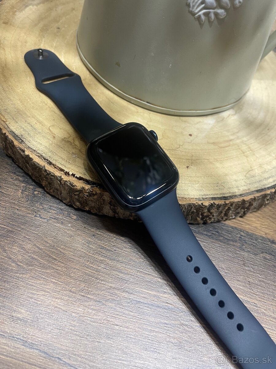 Apple Watch 8