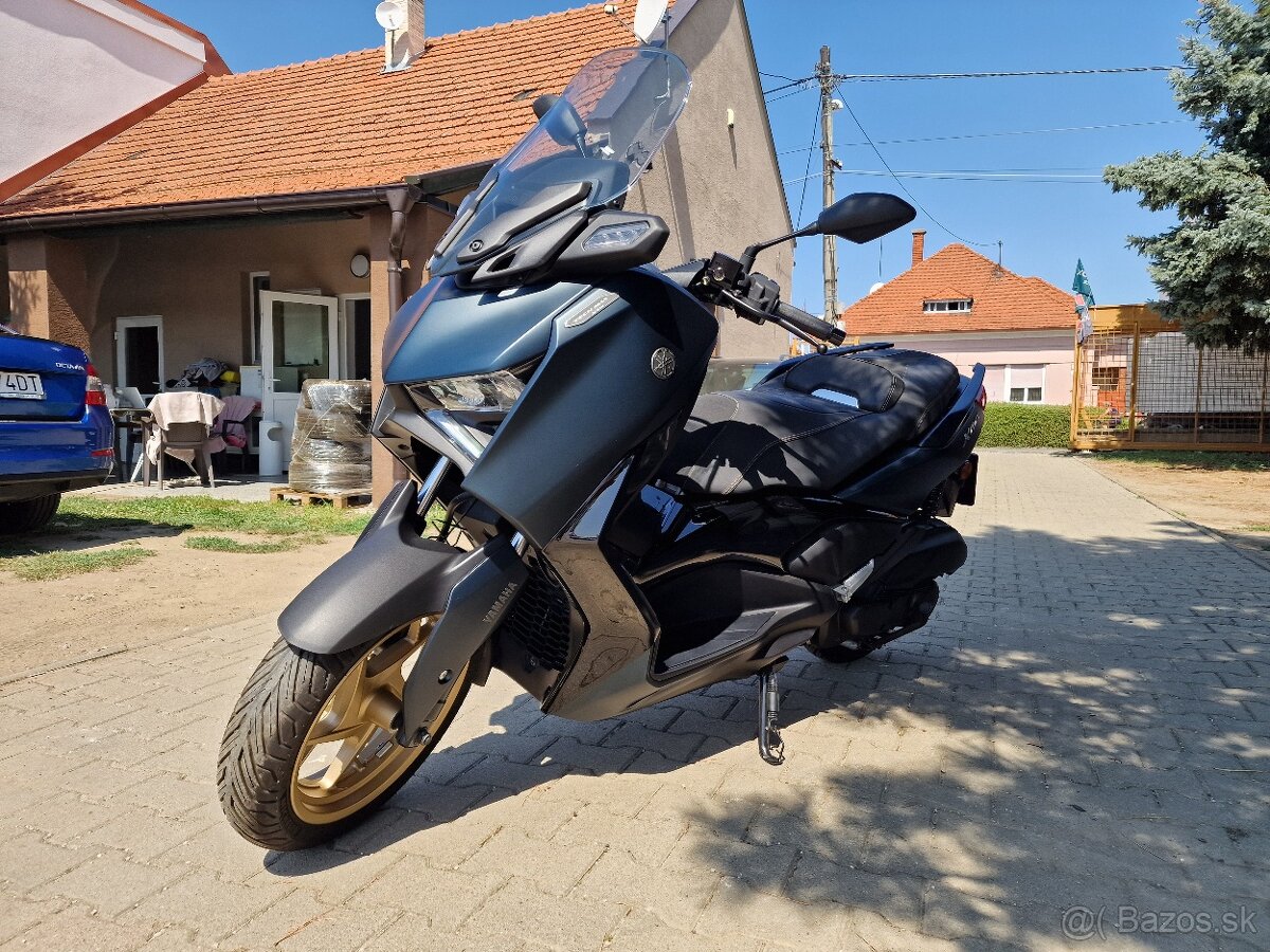 Yamaha X-Max 125 (2023) Tech-Max "možný úver"