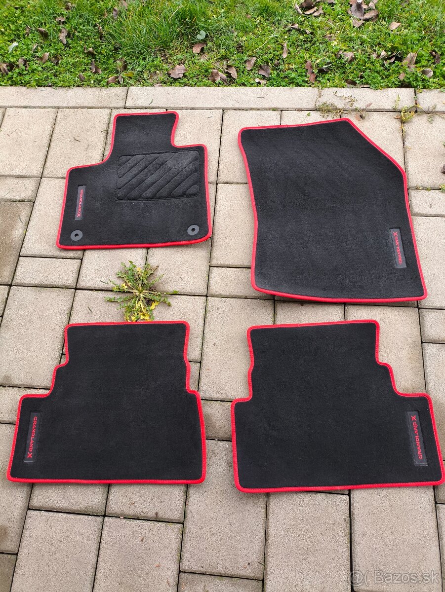 Velurové koberce Grandland X