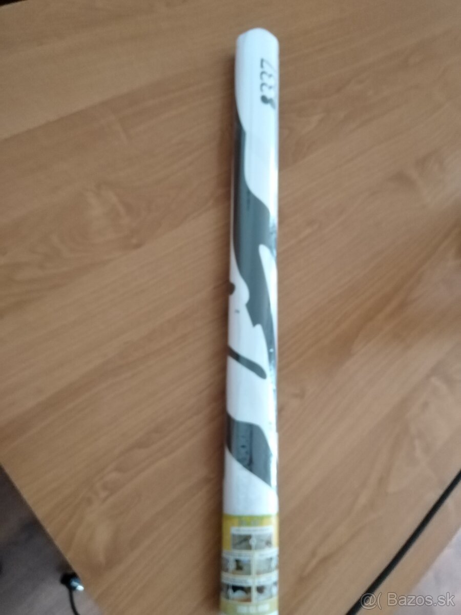 Samolepka na stenu strom