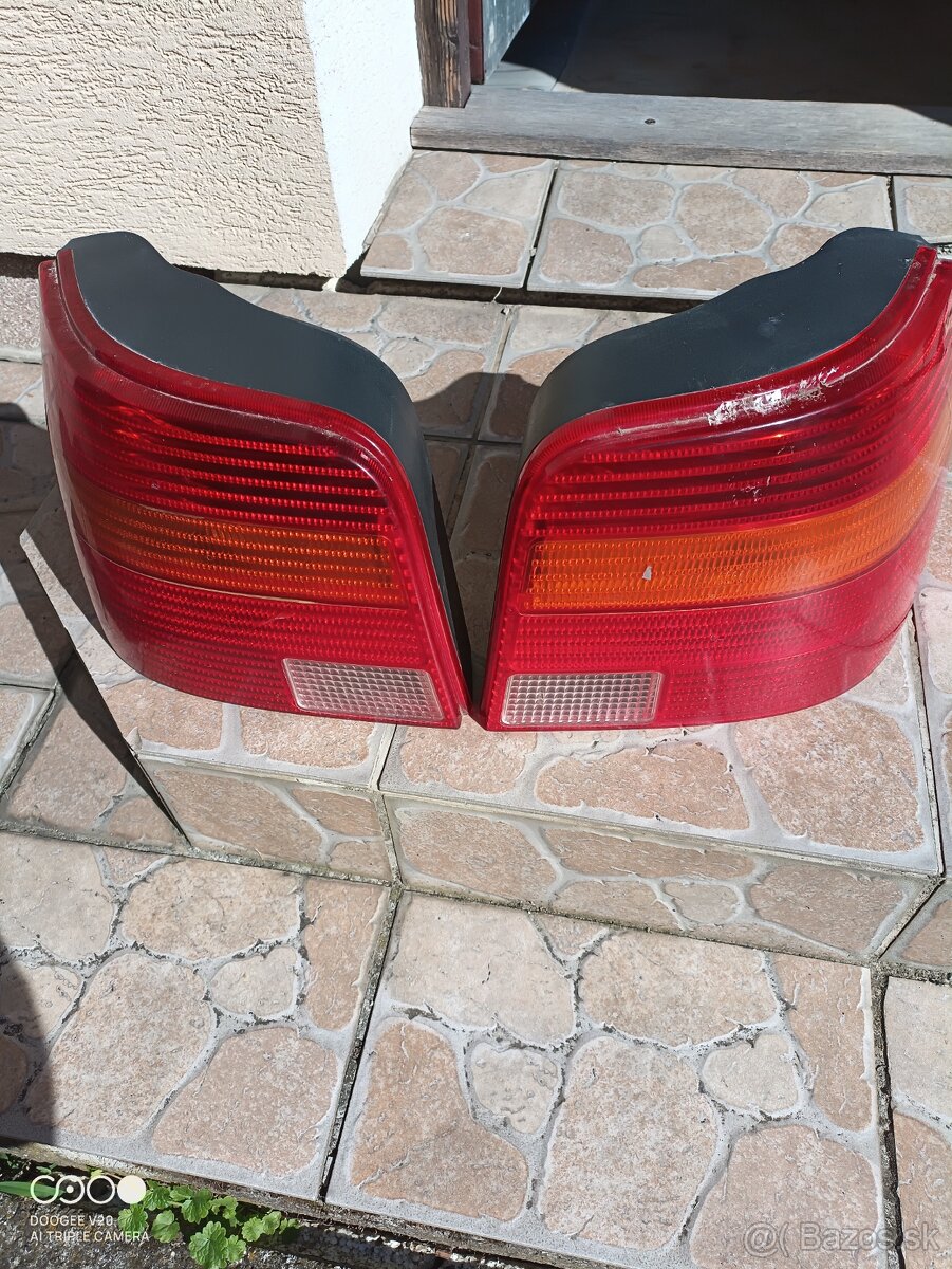 Predám zadné svetla