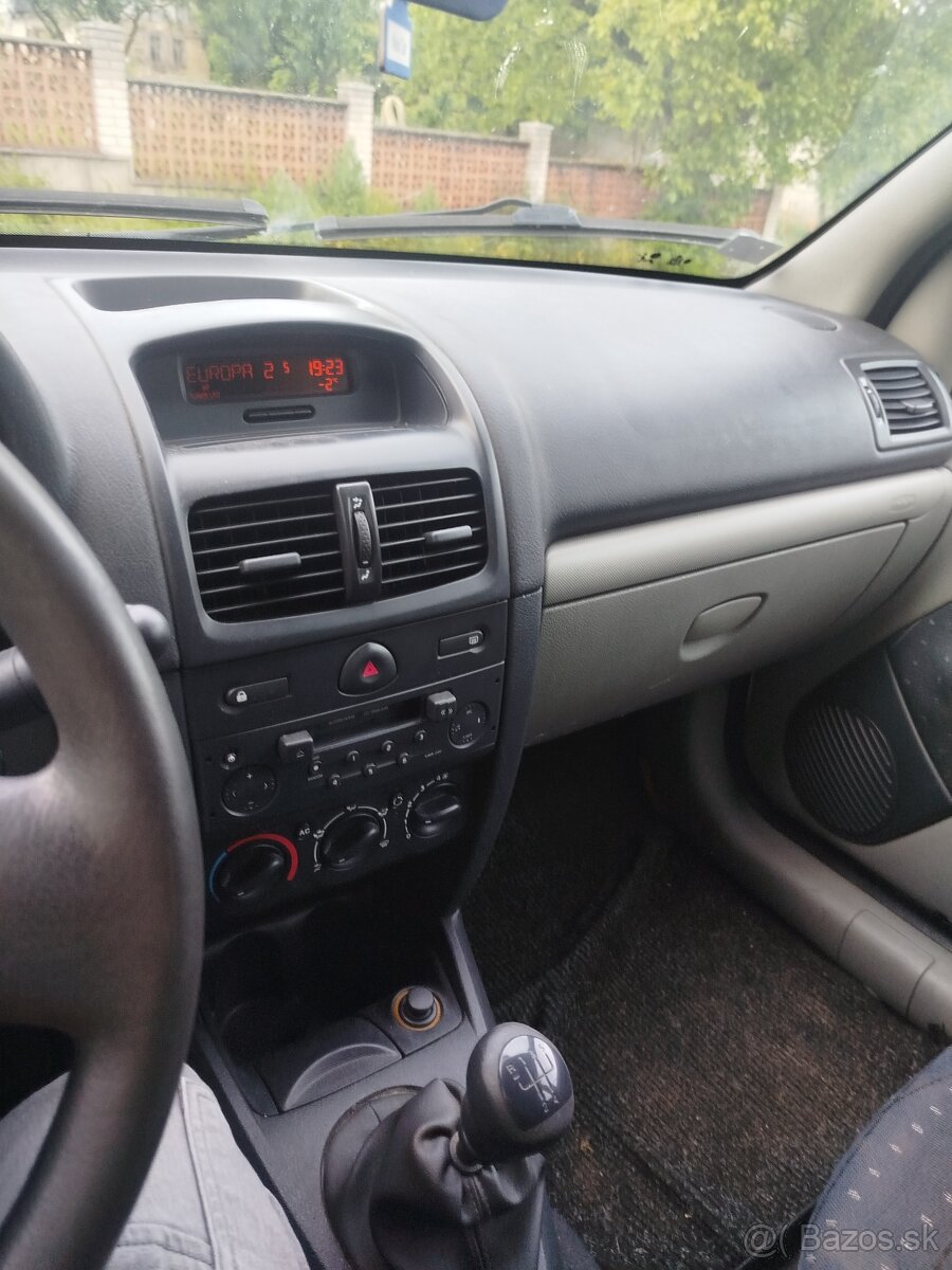 Renault Clio II
