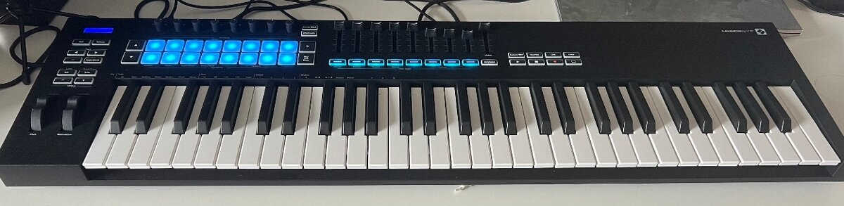 Novation Launchkey 61 mk3
