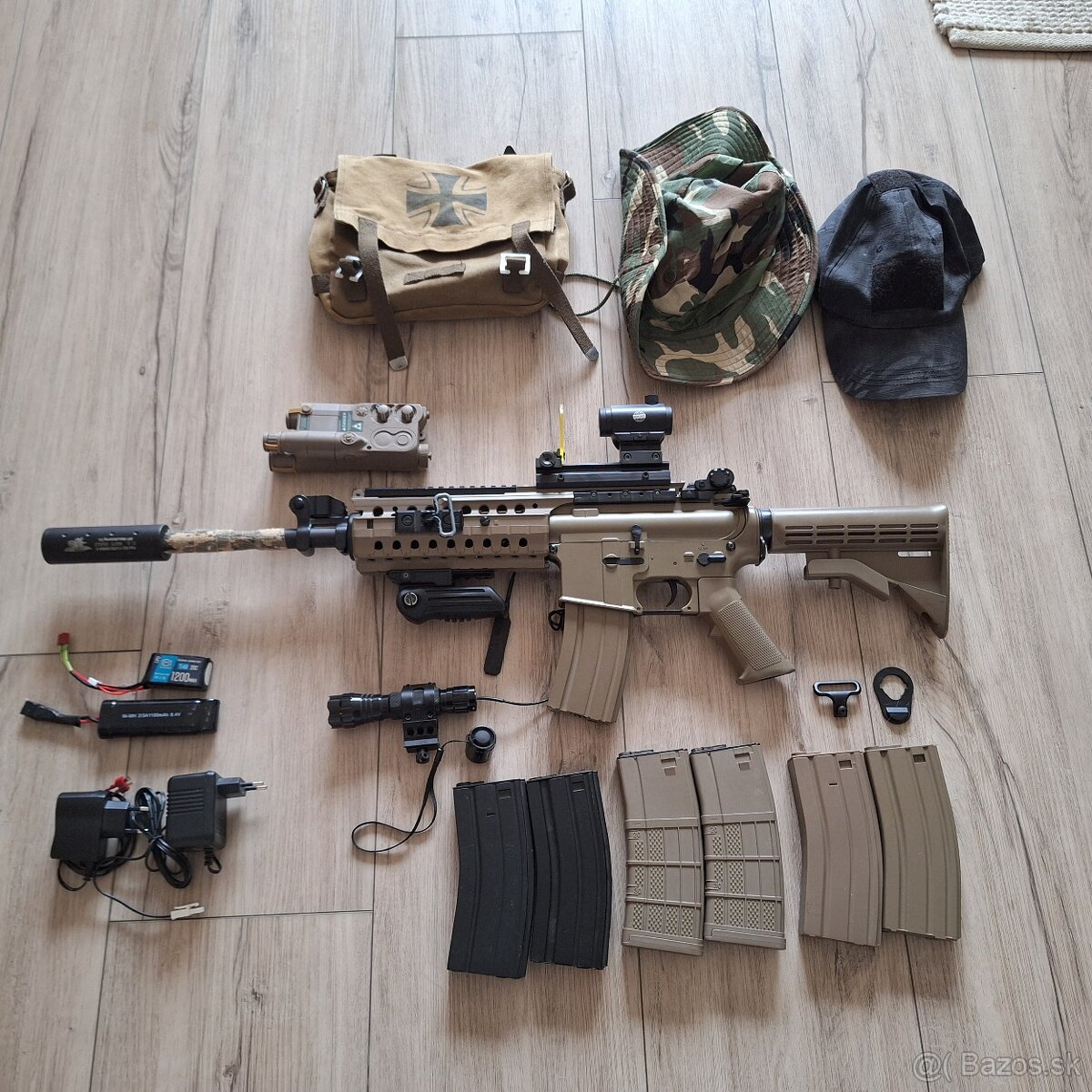 Predám M4 + príslušenstvo