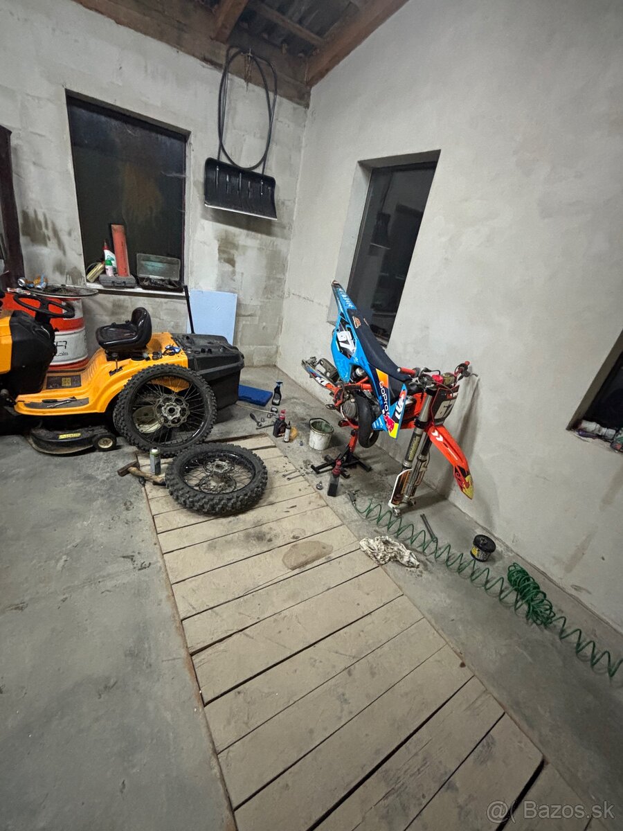 Predám KTM sx125 2018