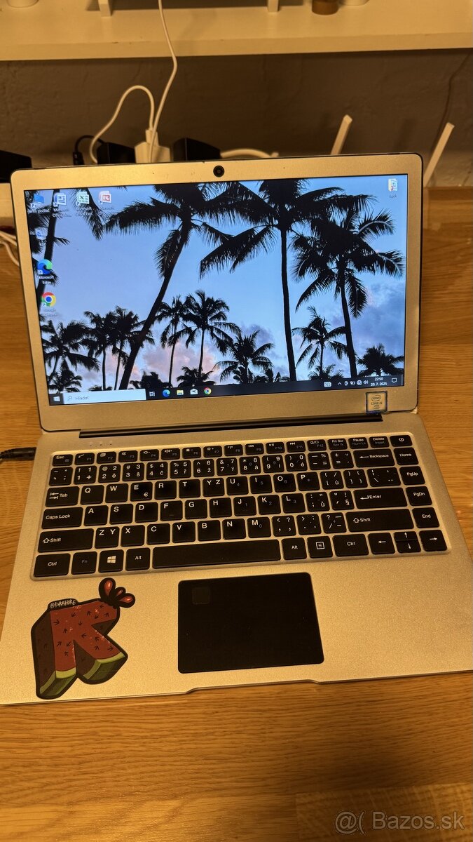 notebook Umax Vision Book 13”