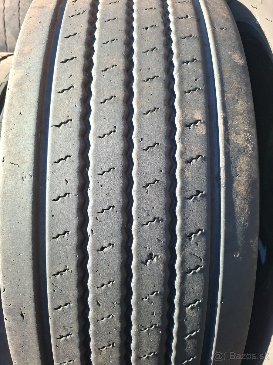 385/65 R22,5 Barum BF200 Road