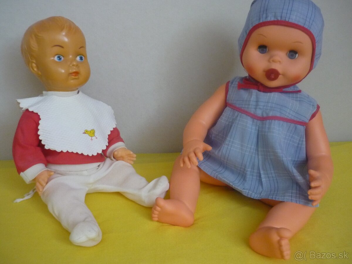 Staré hračky zberaeľské - bábiky.