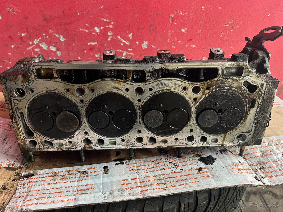 Hlava 1,9 DCI F9Q Renault Trafic Master Kompletní
