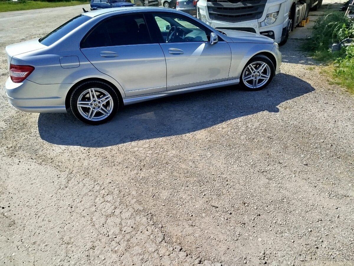 Mercedes  C 220 CDI