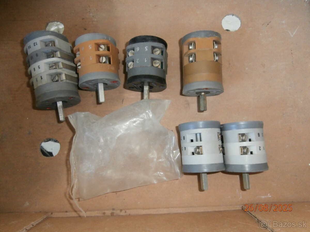 Vypinače VS10,16,32.