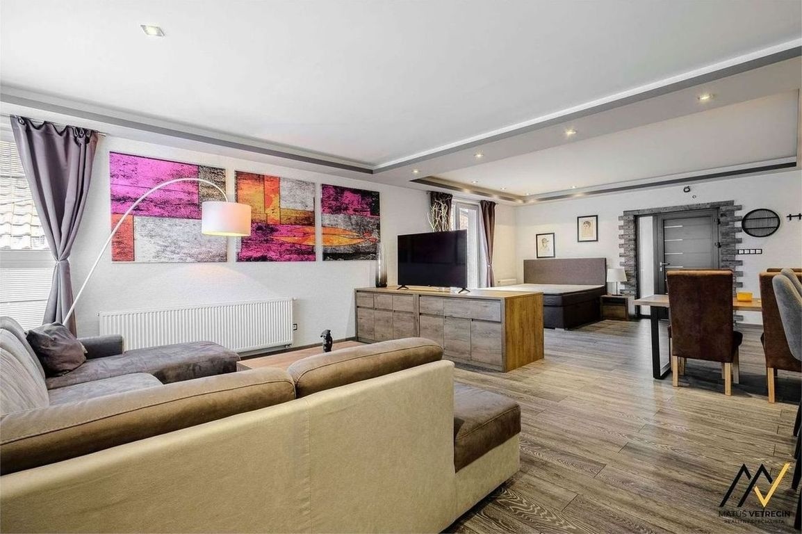 PRIESTRANNÝ BYT, 80m2, JIRÁSKOVÁ - PREŠOV