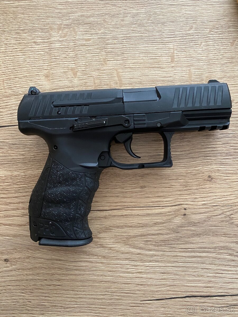Pištoľ CO2 Walther PPQ, kal. 4,5mm diabolo