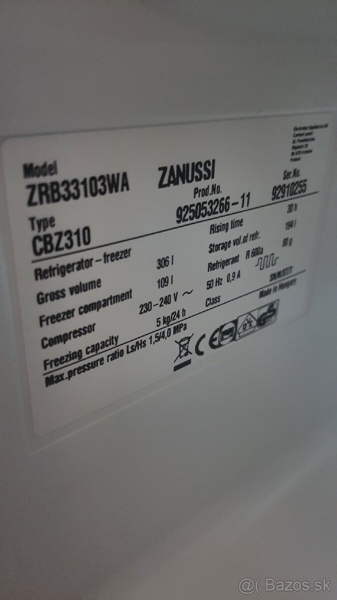 Chladnička s mrazničkku Zanussi
