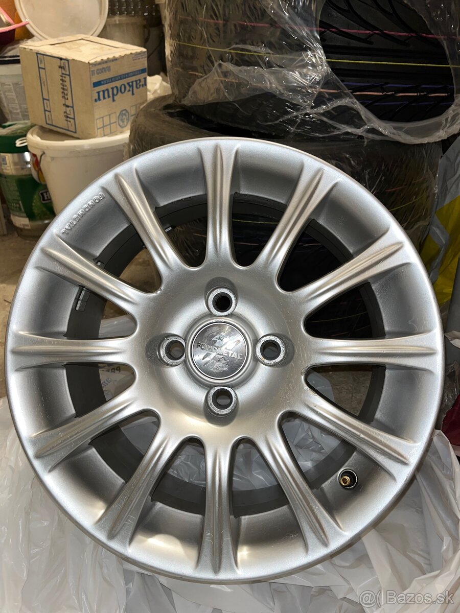Elektróny 4x100 R15