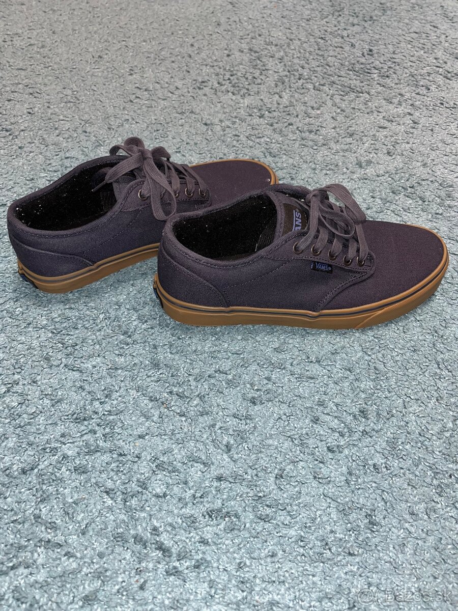 Vans tenisky