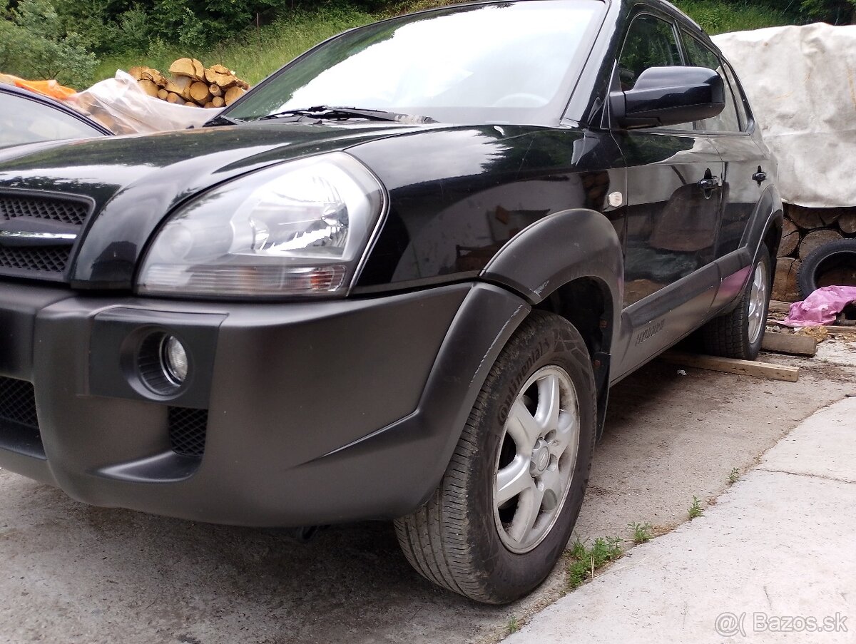Predám Hyundai tucson 2,0l benzín