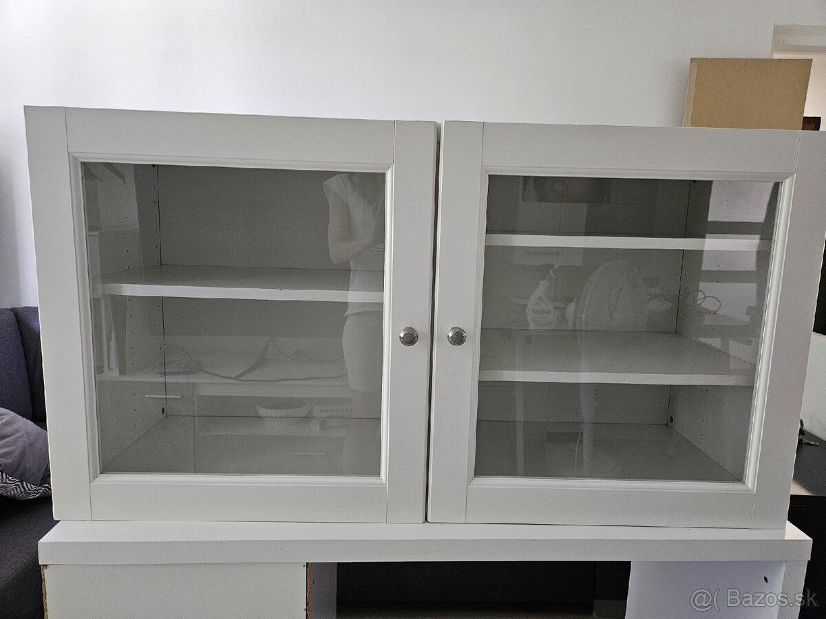 Vitrinka Ikea