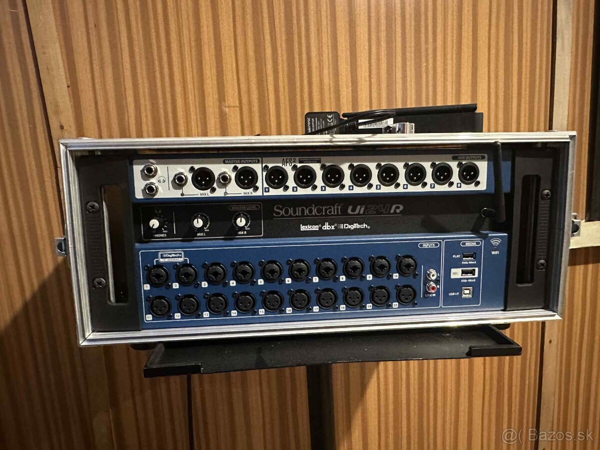 Soundcraft UI24