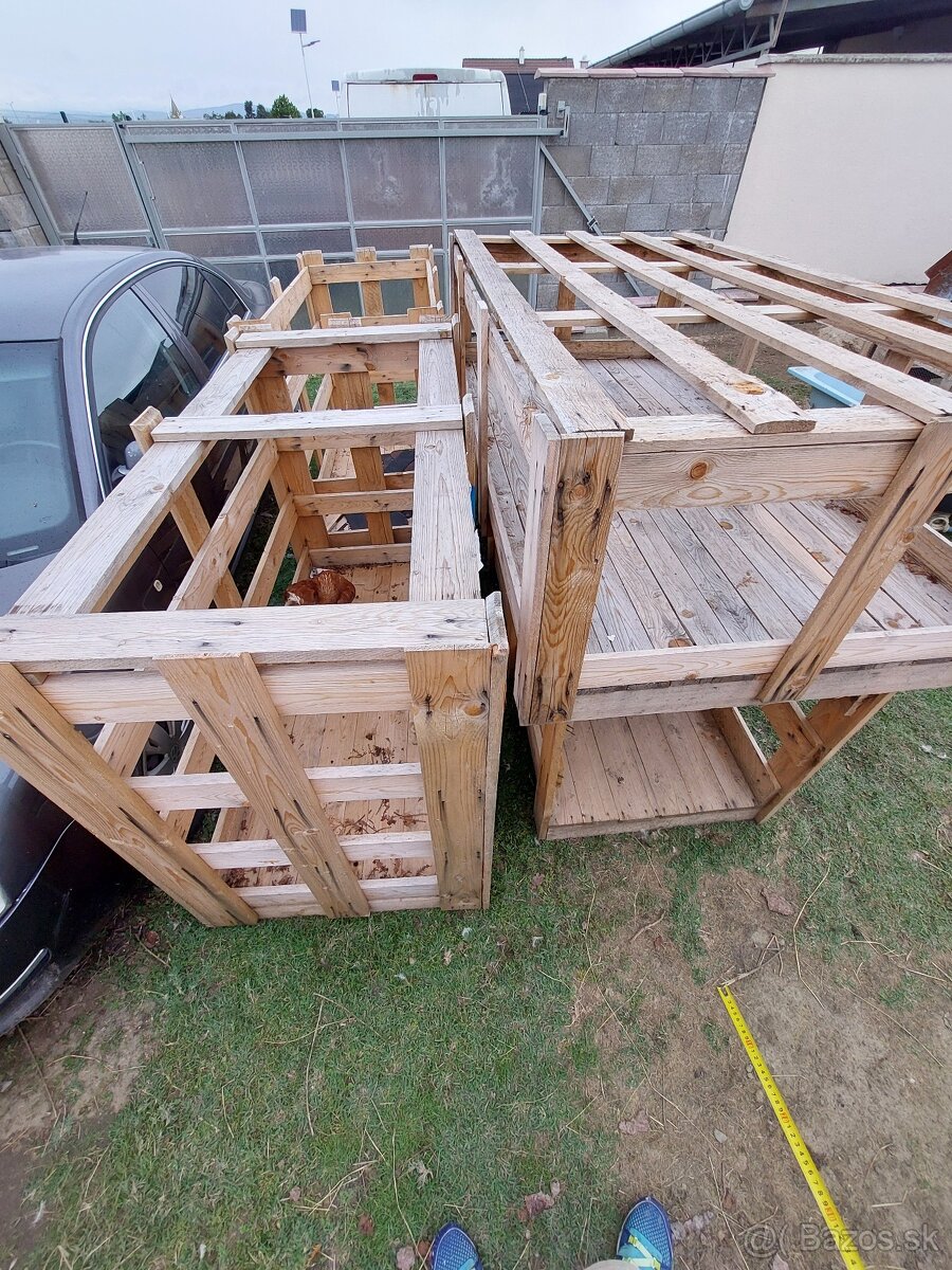 Drevená bedňa-plné dno